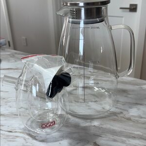 NEW Oggi Clear Glass Oil Dispenser & glass 2000ML pitcher